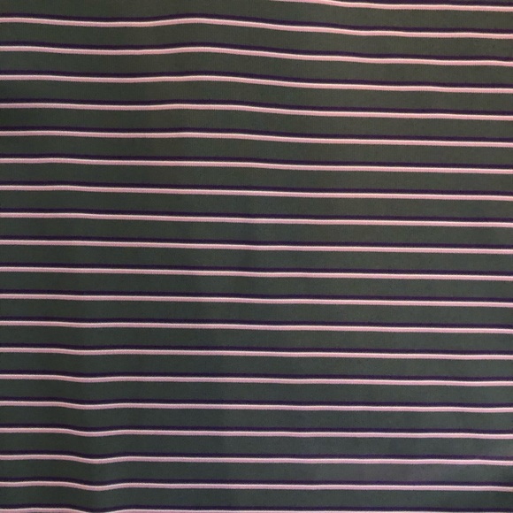 Under Armour Heatgear Loose gray and purple Striped XL EUC - Picture 6 of 6